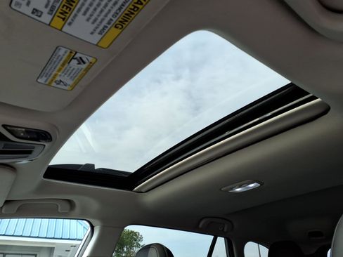 Used 2023 Subaru Outback Onyx Edition image 8