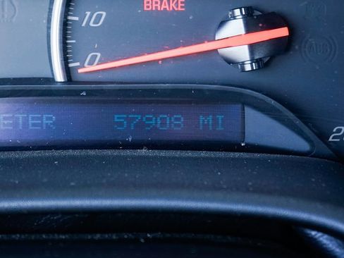 Used 2005 Chevrolet Corvette Convertible w/ Preferred Equipment Group image 24