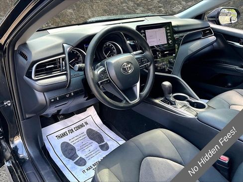 Used 2023 Toyota Camry LE FWD image 12