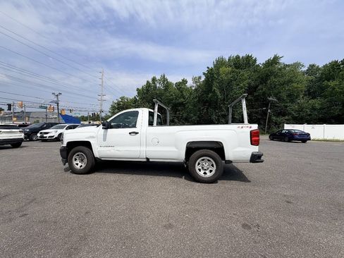 Used 2017 Chevrolet Silverado 1500 W/T w/ Trailering Package AWD/4WD image 16