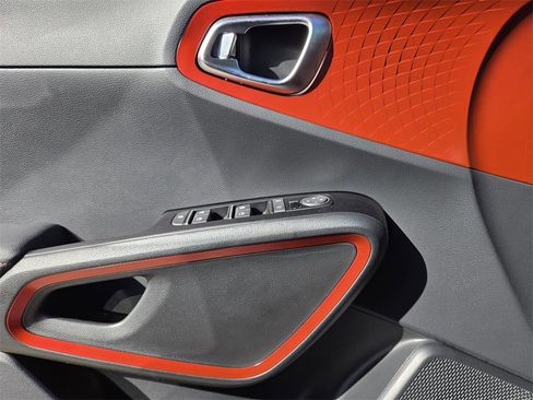 New 2025 Kia Soul GT-Line image 16