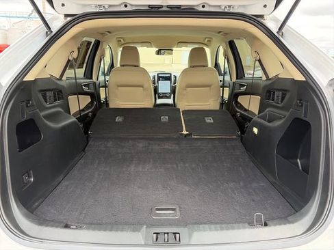 Used 2022 Ford Edge SE AWD/4WD image 38