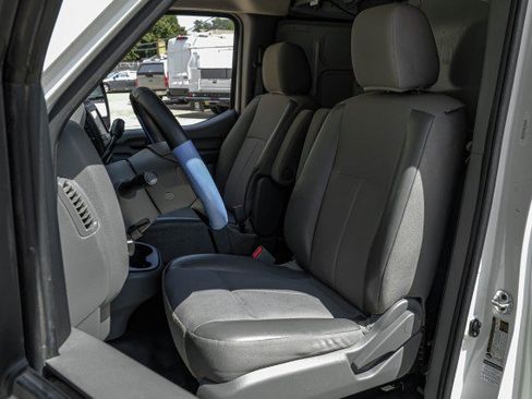 Used 2021 Nissan NV 1500 SV RWD image 38