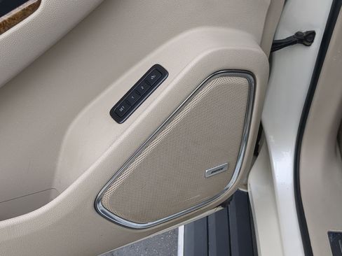 Used 2015 GMC Yukon Denali w/ Premium Package image 15