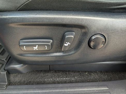 Used 2022 Toyota 4Runner SR5 AWD/4WD image 12
