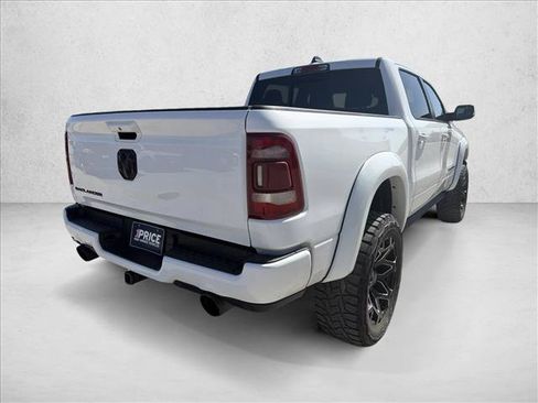 Used 2022 RAM 1500 Laramie AWD/4WD image 5