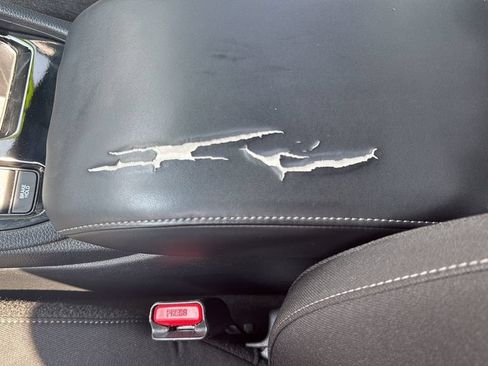Used 2024 Honda Accord Sport image 12
