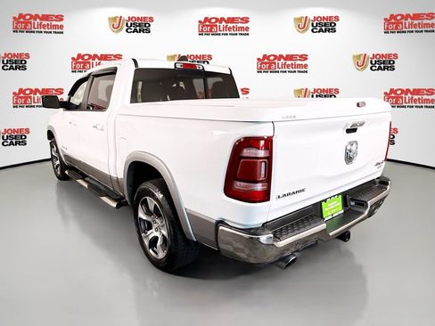 Used 2019 RAM 1500 Laramie AWD/4WD image 2