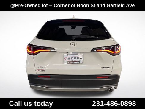 Used 2024 Honda HR-V Sport image 4
