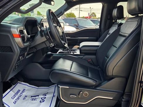Used 2022 Ford F150 Raptor AWD/4WD image 5