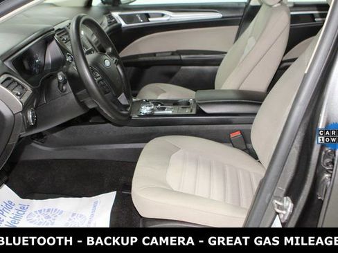 Used 2019 Ford Fusion S image 15