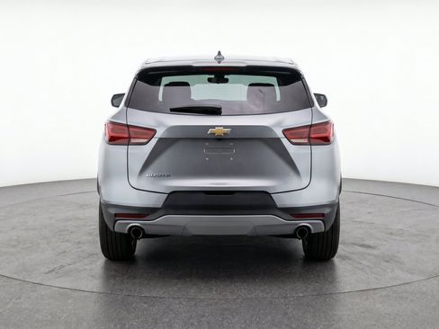 Used 2025 Chevrolet Blazer LT FWD image 7