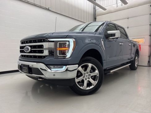 Used 2023 Ford F150 Lariat w/ Equipment Group 502A High AWD/4WD image 3