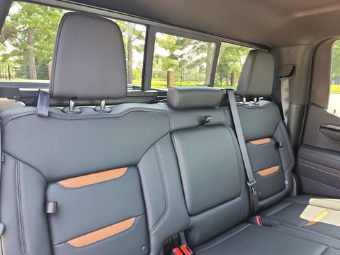 Certified 2026 GMC Sierra 1500 AT4 w/ AT4 Premium Package AWD/4WD image 11