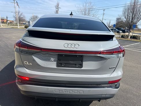 Used 2024 Audi Q4 e-tron Premium Plus w/ Premium Plus image 19