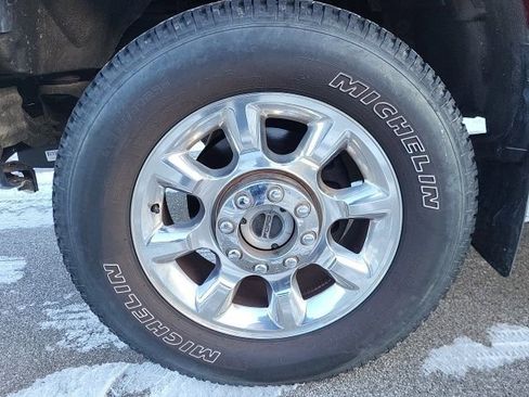 Used 2016 Ford F350 Lariat w/ Lariat Interior Package image 17