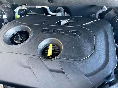 Used 2013 Kia Soul + FWD image 32