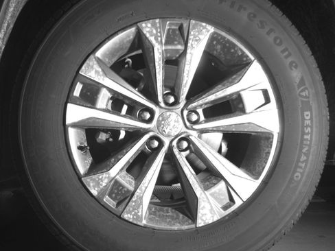 Used 2025 Chevrolet Equinox LT FWD image 12
