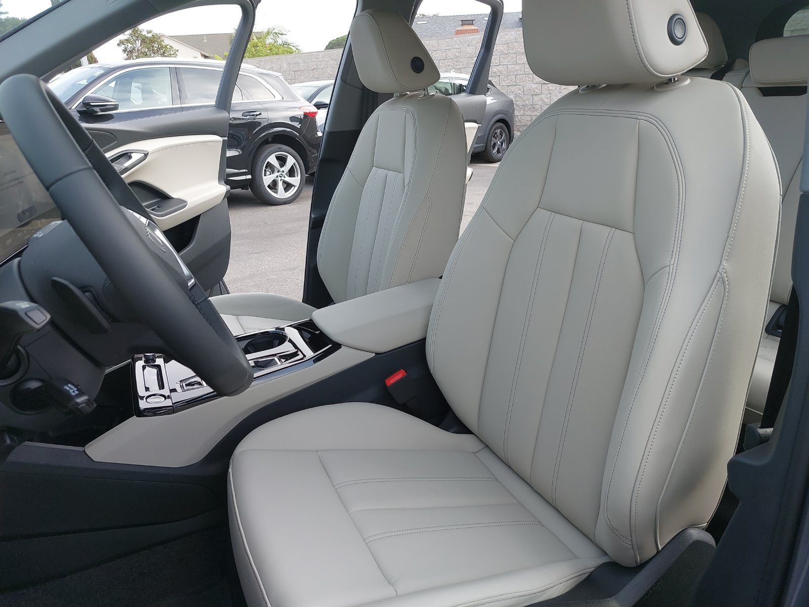 New 2027 Audi Q6 e-tron Premium AWD/4WD image 15