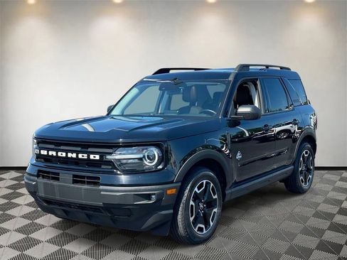 Used 2021 Ford Bronco Sport Outer Banks w/ Outer Banks Package AWD/4WD image 6