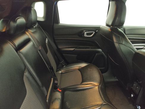 Used 2022 Jeep Compass Altitude image 19