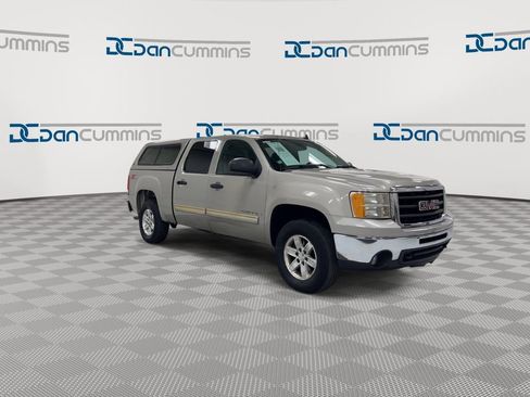 Used 2009 GMC Sierra 1500 SLE w/ Power Pack Plus AWD/4WD image 2