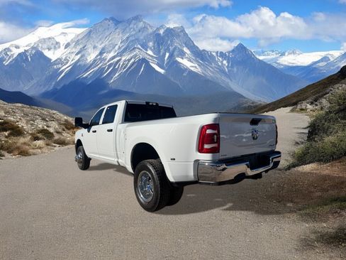 Used 2024 RAM 3500 Tradesman w/ Towing Technology Group image 3