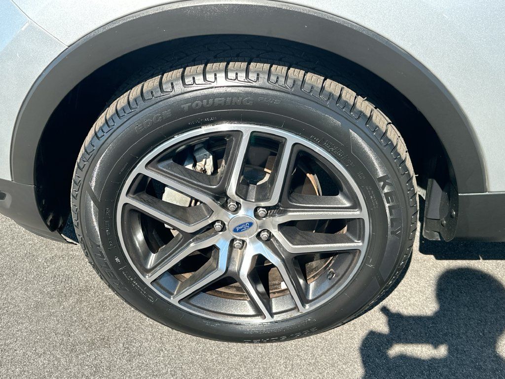 Used 2019 Ford Explorer Sport AWD/4WD image 24
