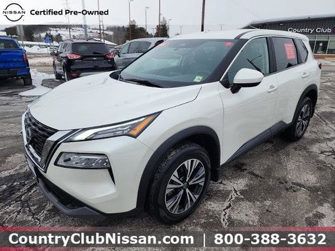 Certified 2023 Nissan Rogue SV image 4