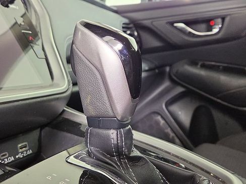 Used 2024 Subaru Outback Premium AWD/4WD image 20
