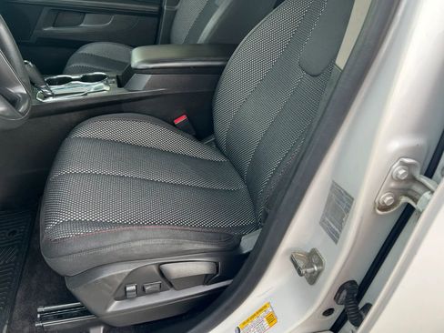 Used 2016 Chevrolet Equinox LS w/ LPO, Protection Package FWD image 9