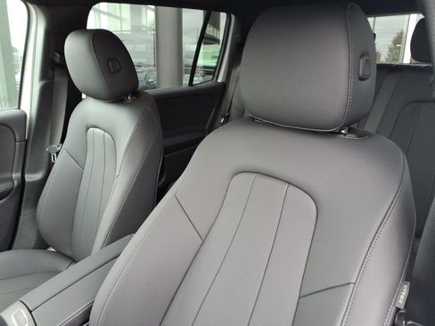 New 2026 Mercedes-Benz GLB 250 4MATIC image 13