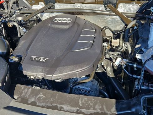 Used 2020 Audi Q5 2.0T Premium w/ Convenience Package image 26