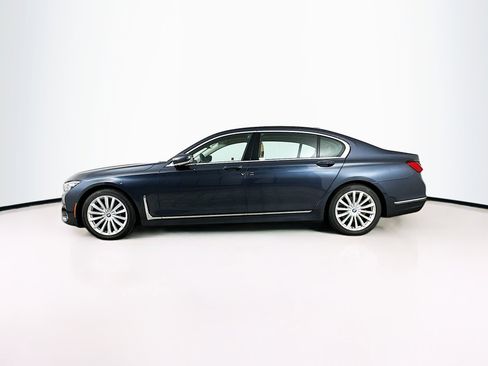 Used 2020 BMW 740i xDrive w/ Cold Weather Package image 4