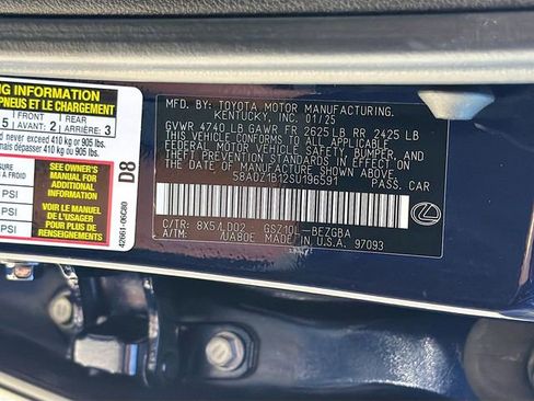 Used 2025 Lexus ES 350 w/ Premium Package image 44