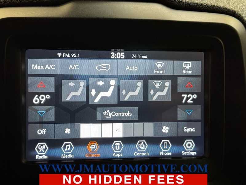 Used 2020 Jeep Renegade Altitude AWD/4WD image 25