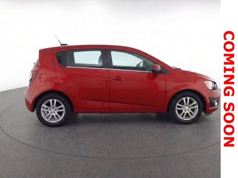 Used 2015 Chevrolet Sonic LT w/ Fun and Sun Package image 10