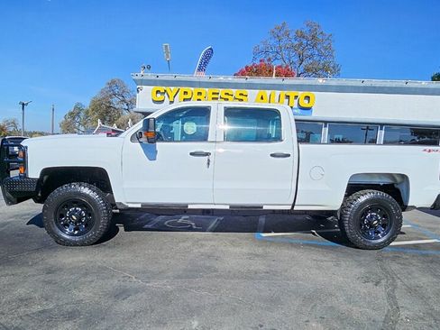Used 2015 Chevrolet Silverado 3500 W/T w/ WT Fleet Convenience Package image 2