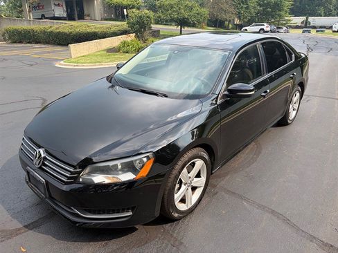 Used 2013 Volkswagen Passat 2.5 SE FWD image 14