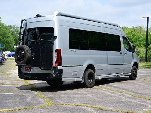 Used 2020 Mercedes-Benz Sprinter 3500 image 11