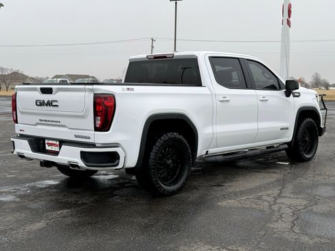 Used 2022 GMC Sierra 1500 Elevation image 3