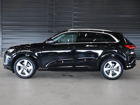 Used 2025 Audi Q5 Premium w/ Premium Plus AWD/4WD image 15
