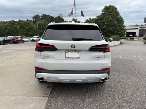Used 2026 BMW X5 sDrive40i w/ Premium Package RWD image 7
