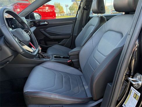 Used 2025 Volkswagen Jetta GLI Autobahn image 22