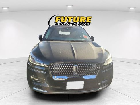 Used 2022 Lincoln Aviator Reserve image 2