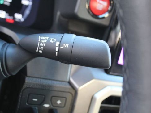 Used 2025 Toyota Tacoma TRD Off-Road w/ TRD Off Road Upgrade Package image 21