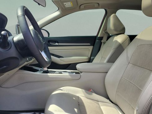 Certified 2022 Nissan Altima 2.5 SL image 22