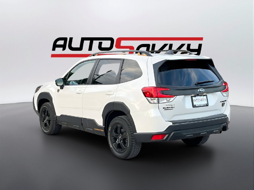 Used 2024 Subaru Forester Wilderness AWD/4WD image 5
