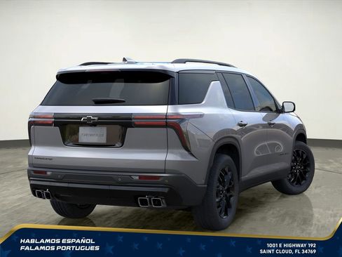New 2026 Chevrolet Traverse LT w/ Midnight/Sport Edition FWD image 3