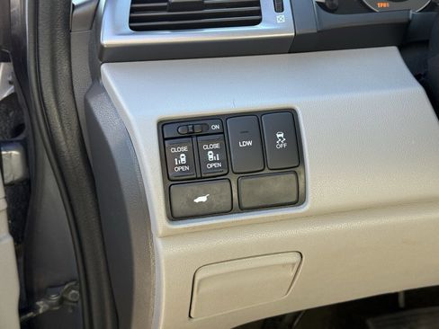 Used 2014 Honda Odyssey EX-L image 25